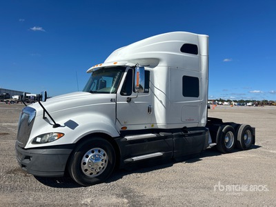 2015 International ProStar+ 122 6x4 Tracteur routier couchette