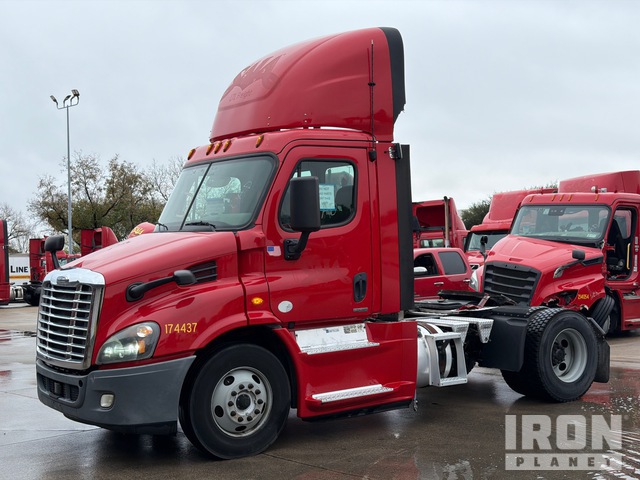 CAMIóN 2017 FREIGHTLINER