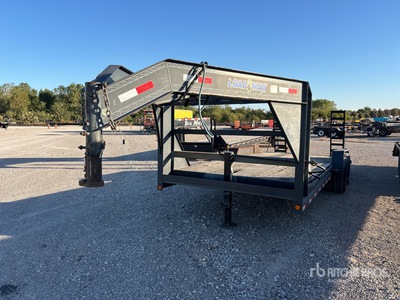 2015 Load Trail 20 ft T/A Gooseneck Equipment Trailer