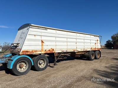 32 ft T/A Graan aanhanger