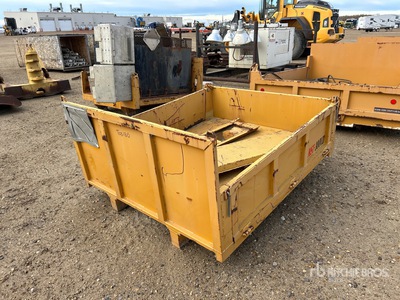 Morooka MST-300VD 5 ft x 6 ft Dump Box