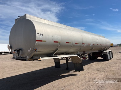 1979 Fruehauf TAG-F2-ESF 9200 gal T/A Tanker Trailer