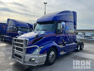 2019 Volvo VNL760 6x4 T/A Sleeper Truck Tractor