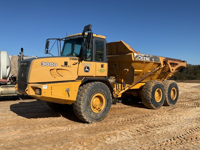 2012 John Deere 300D Series II Articulated Dump Truck 2012 John Deere 300D Series II Articulated Dump Truck