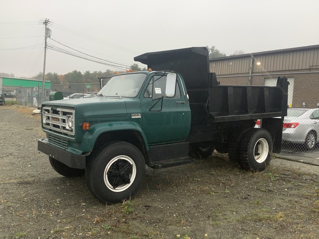 GMC S/A Dump Truck
