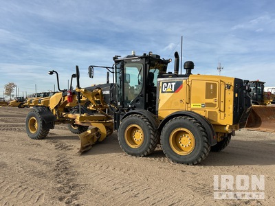 2019 Cat 140M3 Niveleuse motorisé