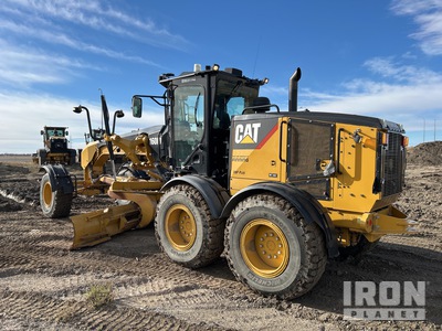 2016 Cat 160M Niveleuse motorisé