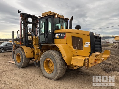 2014 Cat 938K 15100 lb 4x4 Articulating Chariot élévateur tout terrain