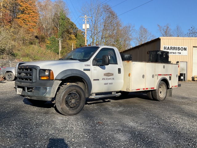 2007 Ford F-550 XL 4x2 Utility Truck