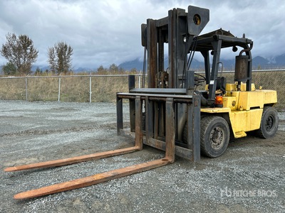 1988 Clark C500Y 155GM 4200 lb Forklift