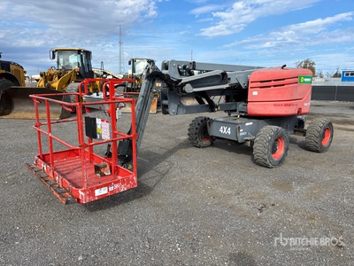 2016 Skyjack SJ46AJ 4WD Dual Fuel Nacelle articulée