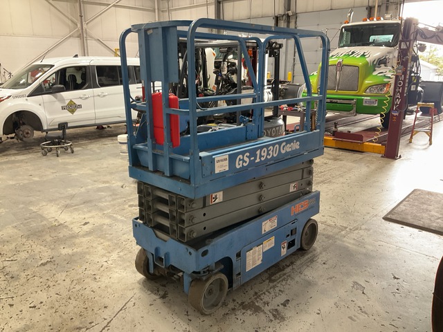 Genie GS-1930 Electric Scissor Lift