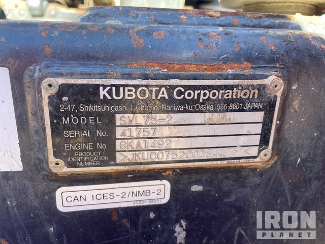 MINI CARGADOR SOBRE ORUGAS 2019 KUBOTA SVL752