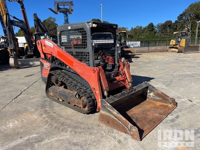 MINI CARGADOR SOBRE ORUGAS 2019 KUBOTA SVL752