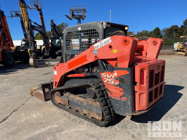 MINI CARGADOR SOBRE ORUGAS 2019 KUBOTA SVL752