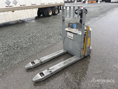 2018 Yale MPB045VGN24T2648 4510 lb Electric Gato de bandeja