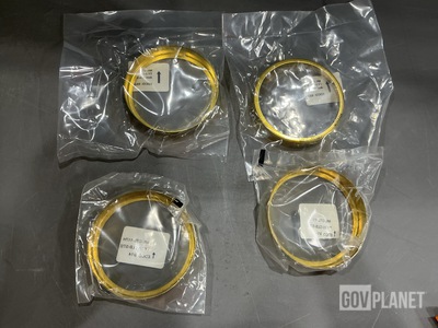 (139) Lockheed Martin 337097 Upper Cent Retainers