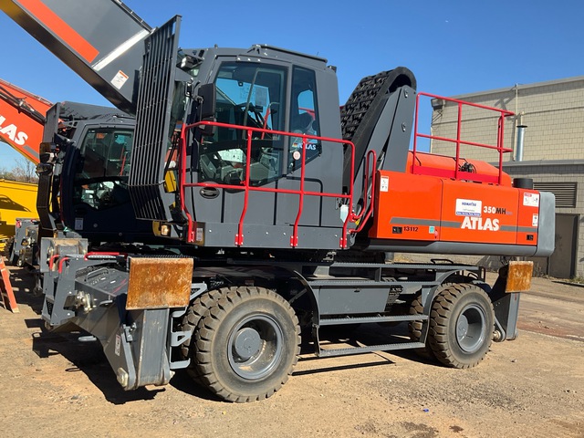 2022 Atlas 350MH Wheel Material Handler