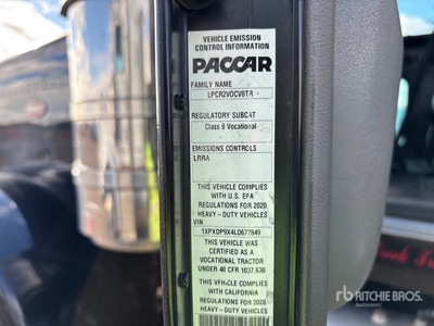 2020 Peterbilt 389 6x4 Sleeper Truck Tractor