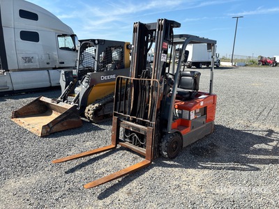 2004 Toyota 7FBEU18 2600 lb Electric Forklift
