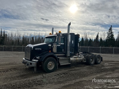 2016 Kenworth T800 6x4 T/A Sleeper Truck Tractor