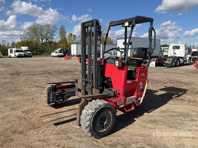 Moffet 5500 lb 3x3 Chariot élévateur pour ferroutage