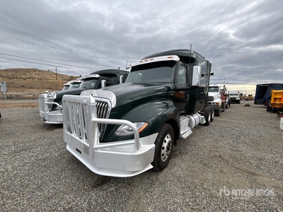 2022 International LT625 6x4 Cabeza Tractora Cabina Dormitorio