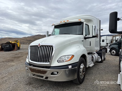 2020 International LT625 6x4 T/A Sleeper Truck Tractor
