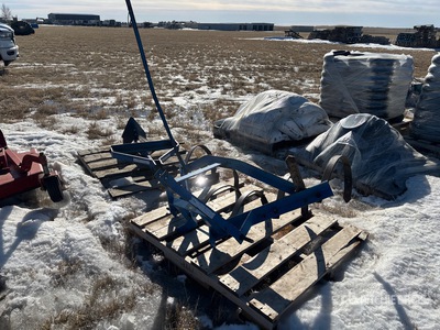 King Kutter 4 ft 5 in 3-Point Cultivator Déchaumeur à disques