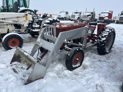 1956 Massey-Harris 50 Hinterradtraktor