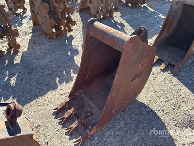 18 in Q/C Digging Excavator Bucket