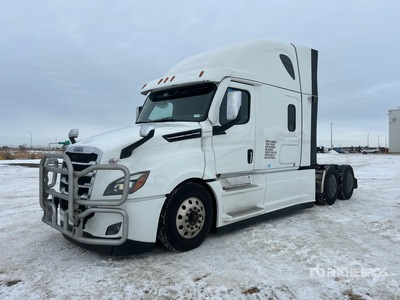 2023 Freightliner Cascadia 126 6x4 تراكتور شاحنة كابينة النوم (ثنائية المحور)