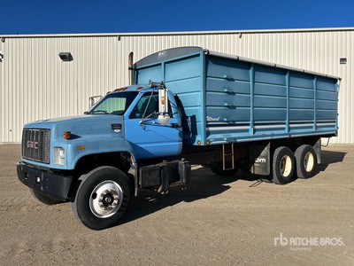 2002 GMC C8500 6x4 Getreidetransporter