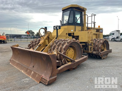 1984 Cat 825C Soil Compactor