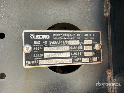 2023 XCMG XGA3311D6NE T/A Sleeper Truck Tractor (Unused)