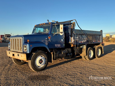 1999 International 2574 6x4 T/A Dump Truck