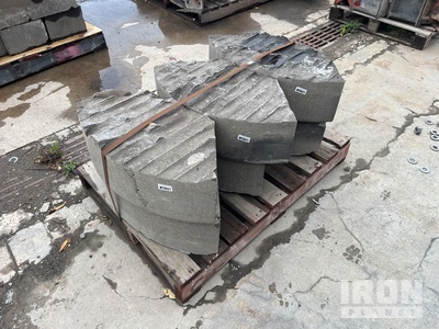 Quantity of Bluestone Blocks