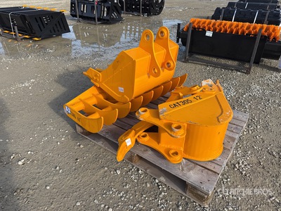 2025 GIYI Bucket and Excavator Rake (Unused)
