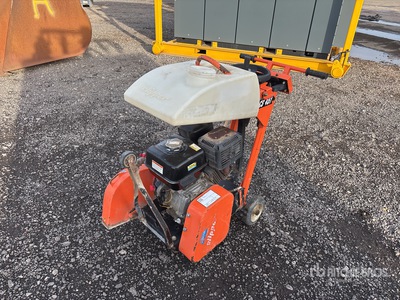 2019 Saint Gobain CS451 を見 Walk Behind - Concrete Saw