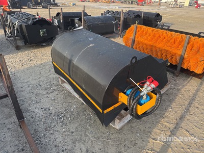 2025 GIYI GY-BS43 Mini Closed Skid Steer Sweeper (Unused)