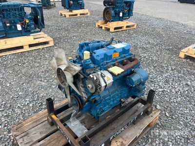 Kubota V2203 Engine