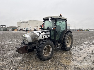 2012 Lamborghini R2.90 4WD Tractor