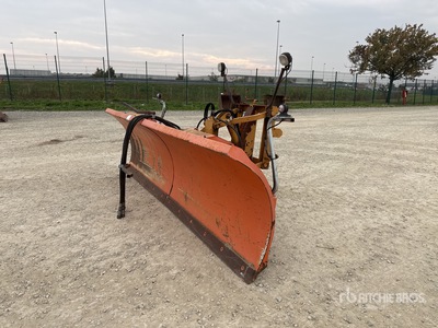 2012 Oma S2/30 كاشطة الثلج