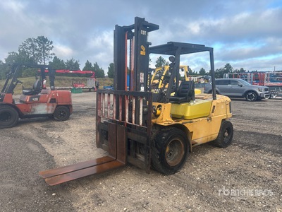 Cat DP40 Pneumatic Tire Carretilla Elevadora