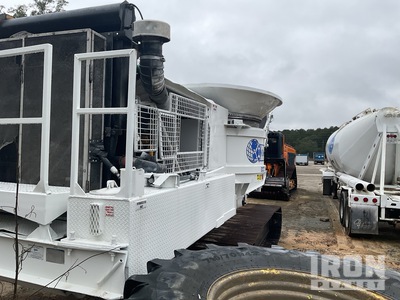 Diamond Z DZ1248BT 55 ton/hr Tracked tub grinder Tub Grinder