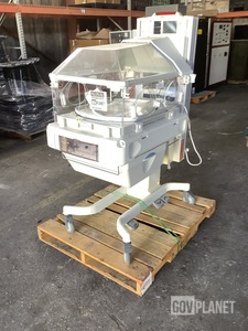 GE Giraffe OmniBed Infant Incubator