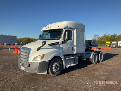 2020 Freightliner Cascadia 126 6x4 トラックトラクター（T/A）