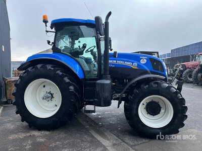 2015 New Holland T7.185 AutoCommand 4WD Tractor Agrícola