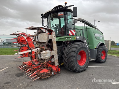 2013 Fendt Katana 65 T4i 4WD Ensileuse 穀物刈り取り機械