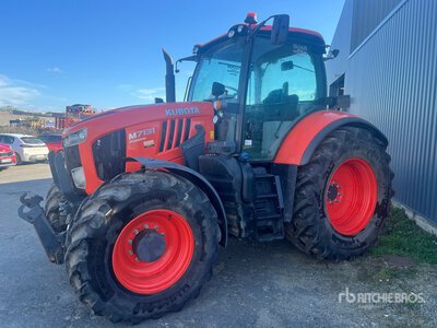 2018 Kubota M7131 Premium Power 4WD Tractor